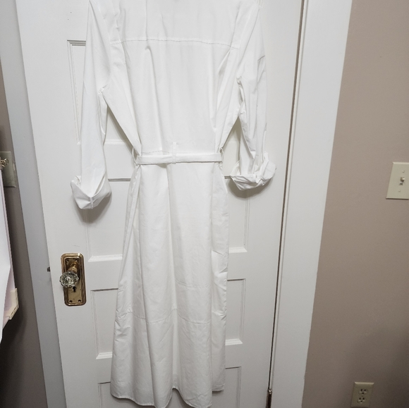White Banana Republic poplin midi shirtdress- M - Picture 6 of 7